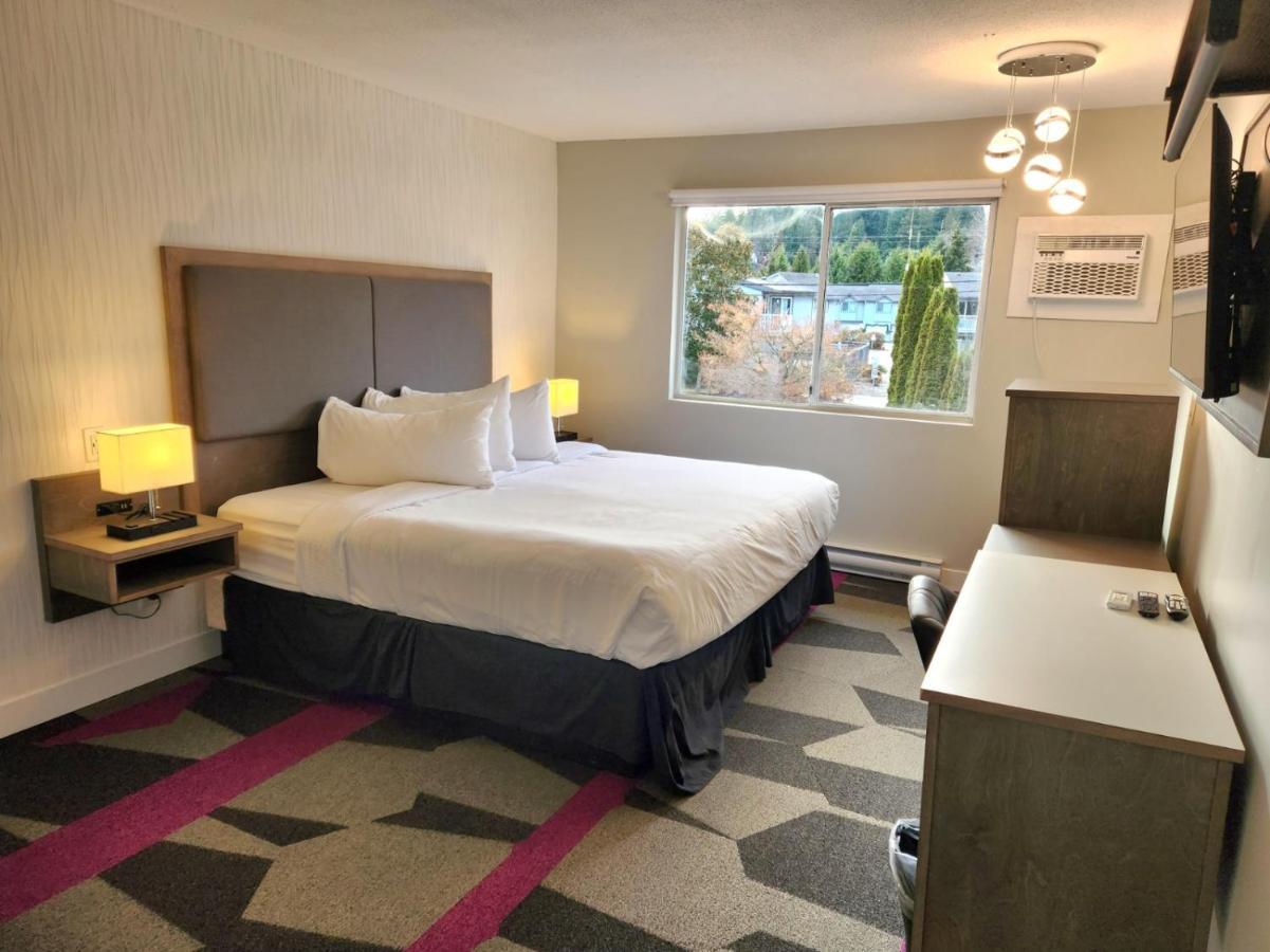 Motel The Spot At Porpoise Bay Sechelt Exteriér fotografie